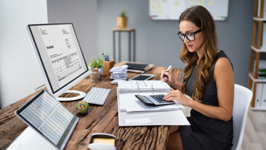 Accounts receivable process, female debt collector in Manchester
